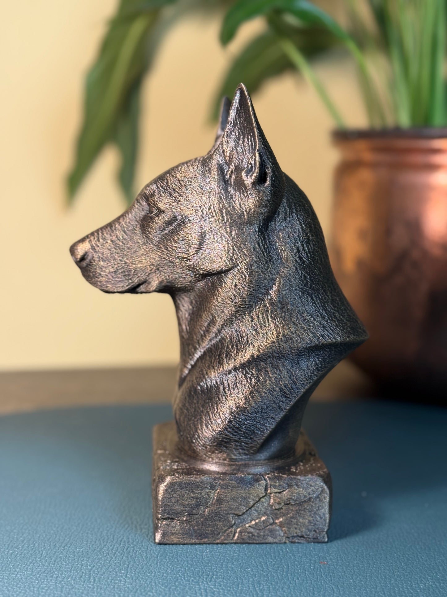 Belgian Malinois side view antique style bust – Belgian Malinois 3D printed dog statue home decor