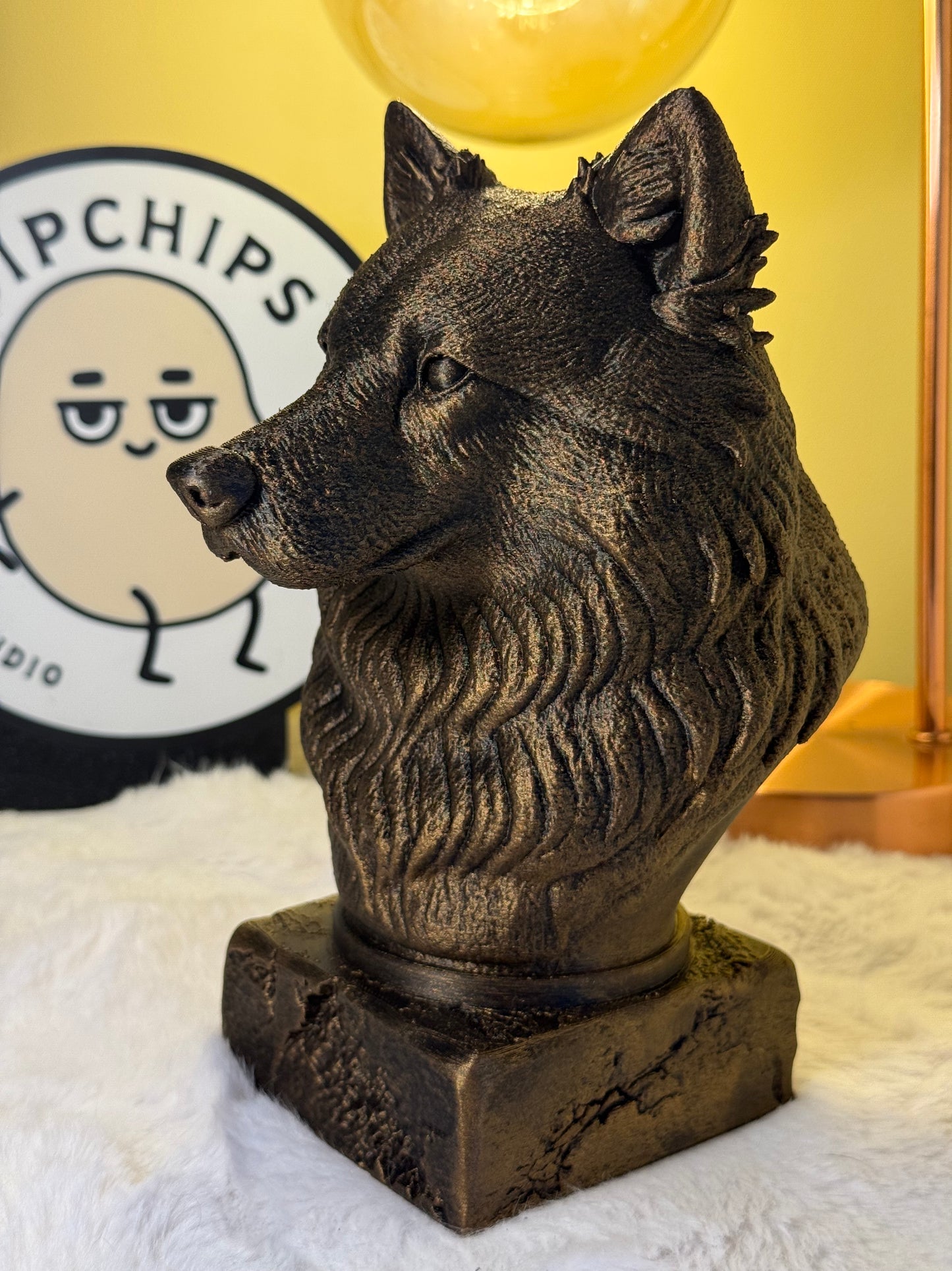Finnish Lapphund Antique Bust