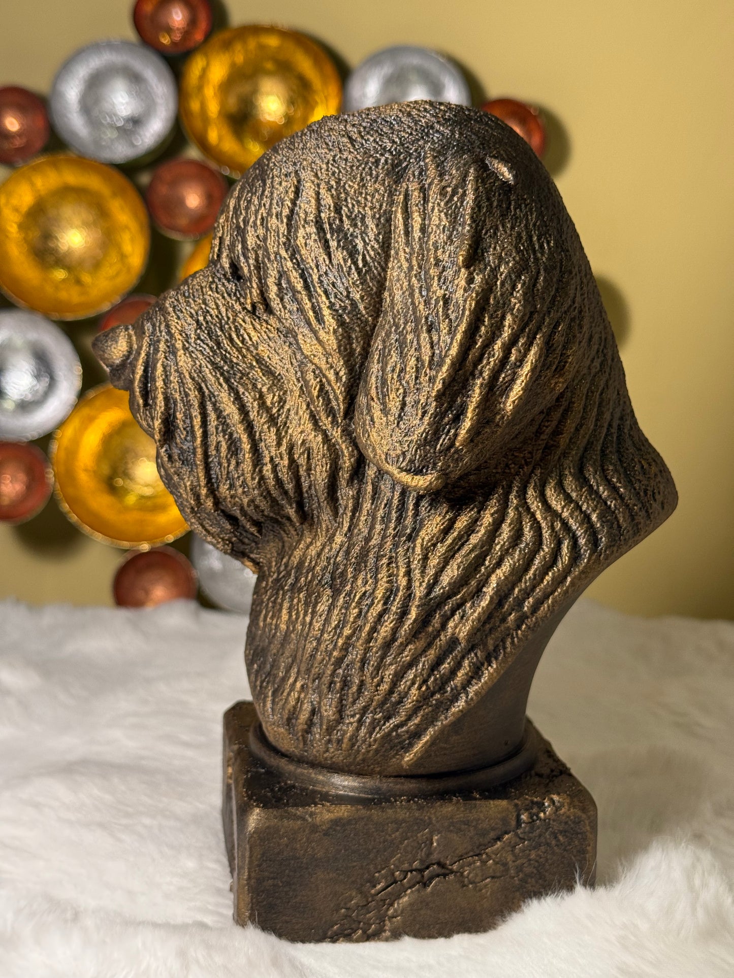 Bobtail Antique Bust