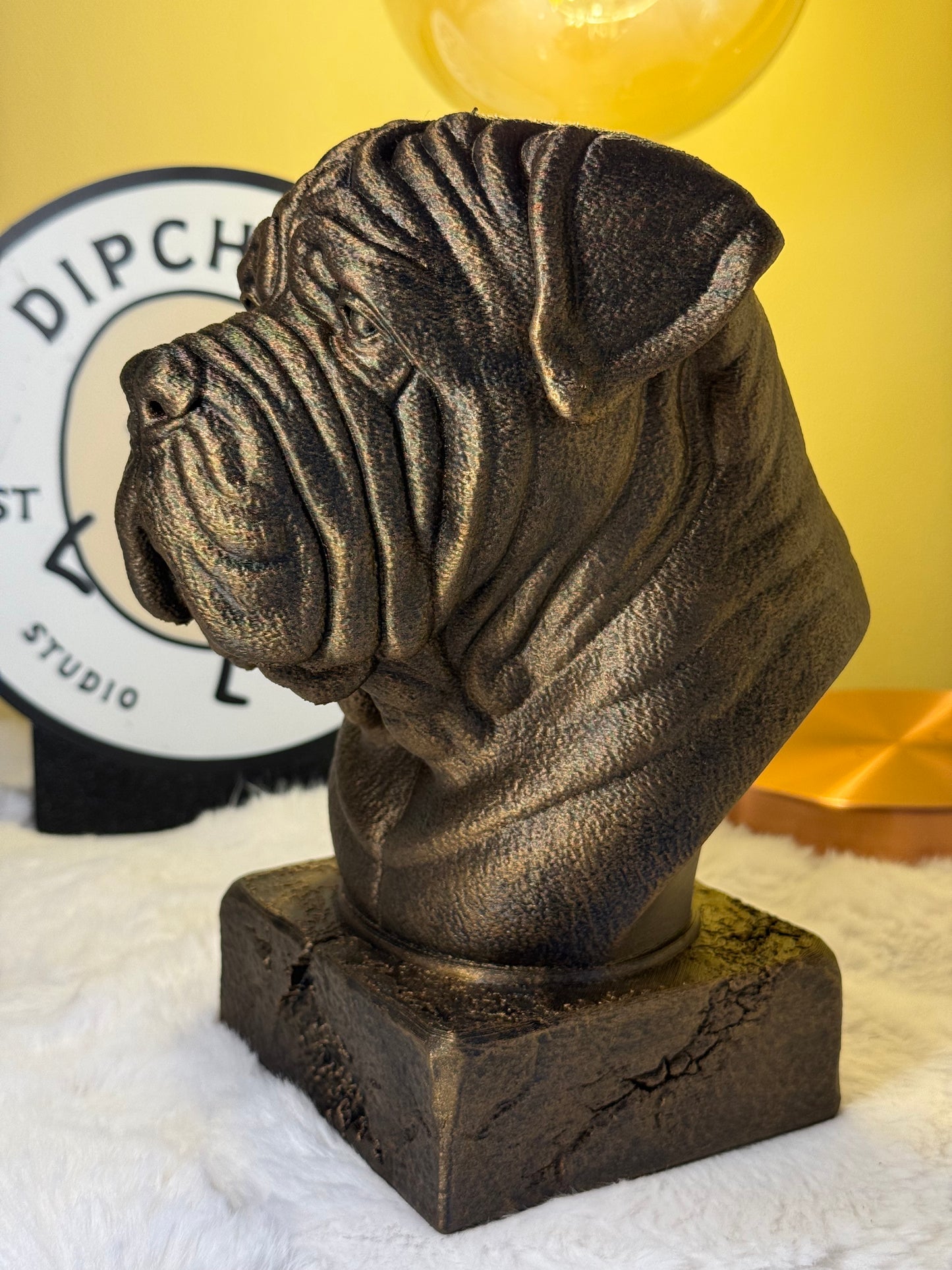 Neapolitan Mastiff side view antique style bust – Neapolitan Mastiff 3D printed dog statue home decor