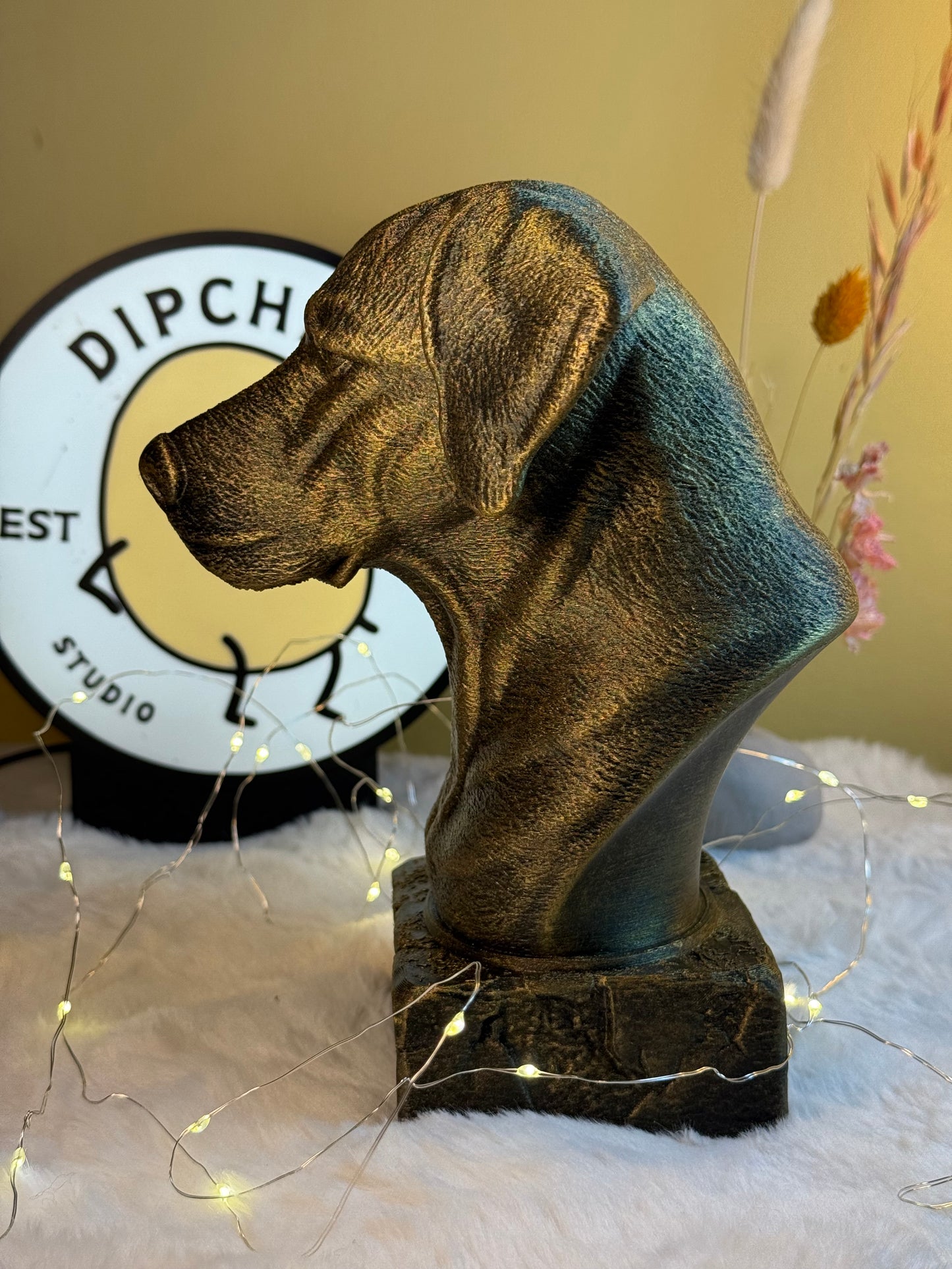 Rhodesian Ridgeback side view antique style bust – Rhodesian Ridgeback 3D printed dog statue home decor