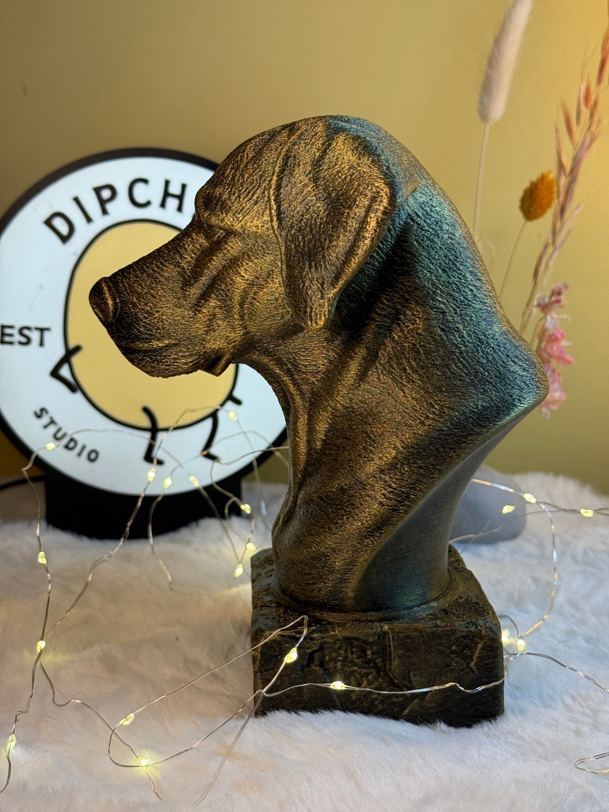 Rhodesian Ridgeback side view antique style bust – Rhodesian Ridgeback 3D printed dog statue home decor