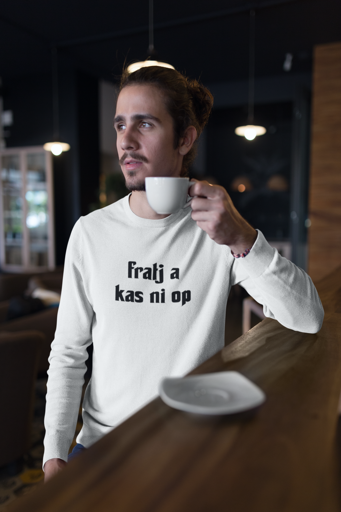 Int Oilsjters - Sweater - Fratj a kas nie op