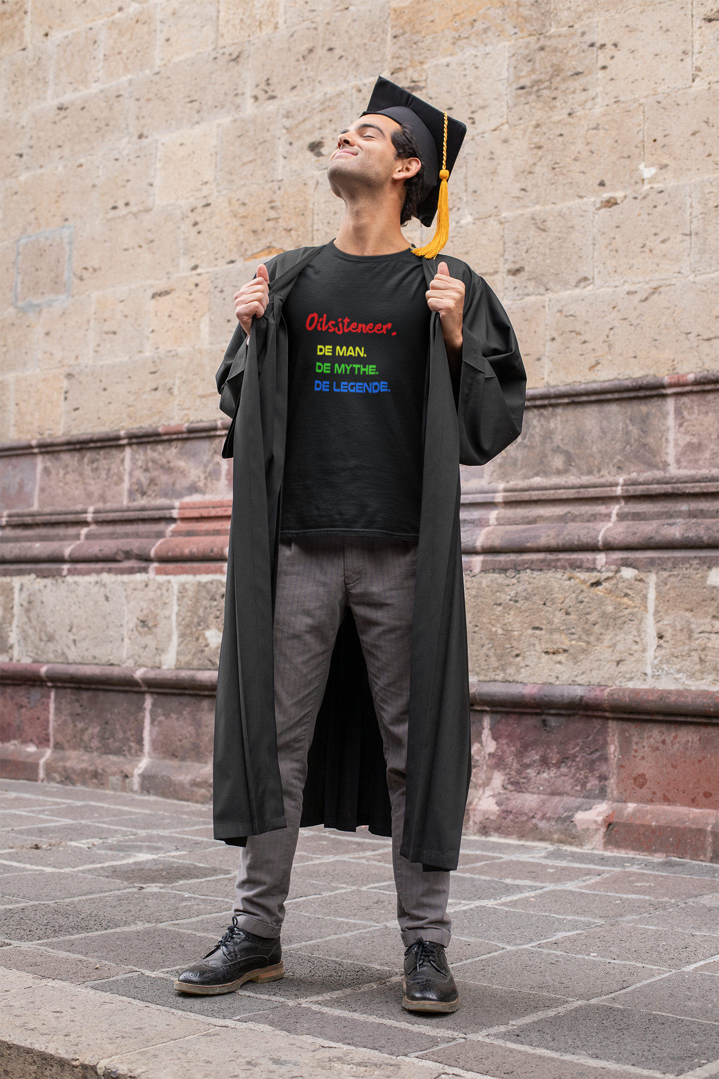 Int Oilsjters - Tshirt - De Man, De Mythe, De Legende